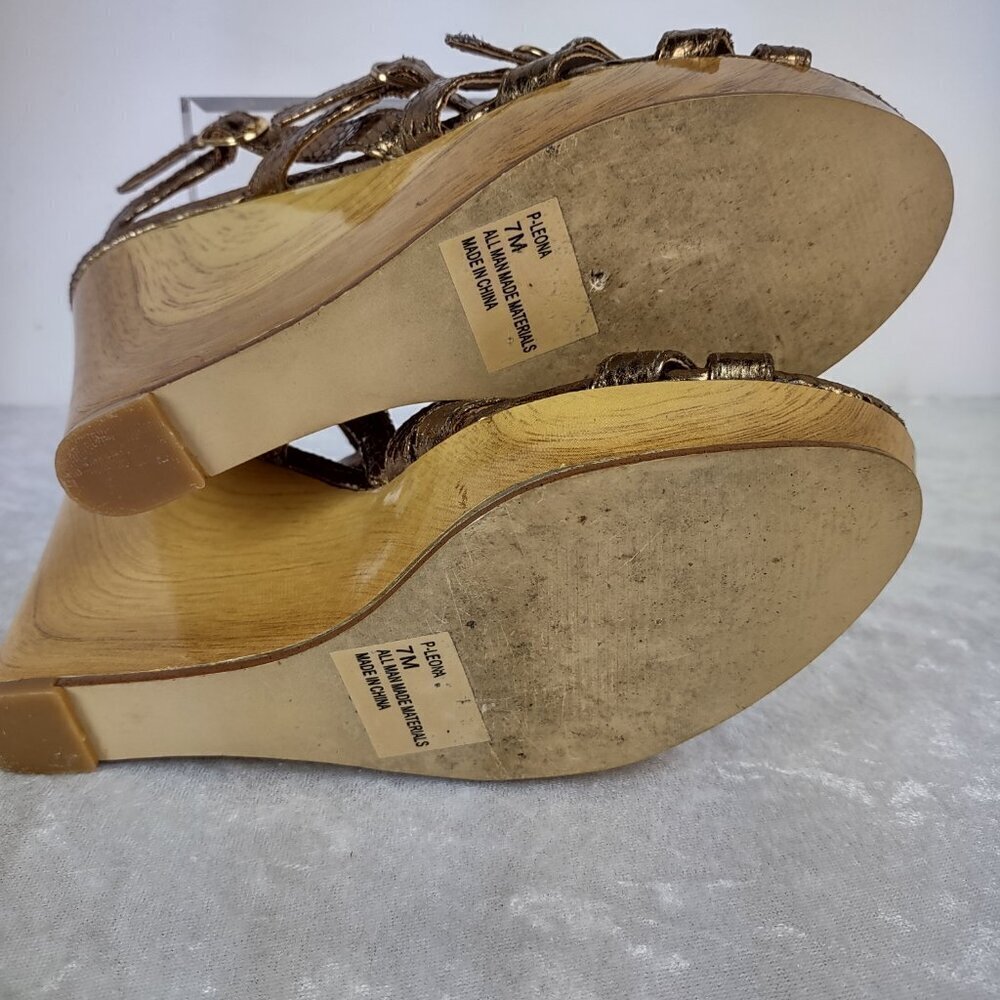 Steve Madden (Leona) Bronze Snakeskin Print 4 Inch Strappy Wedges Size 7 - Picture 10 of 12